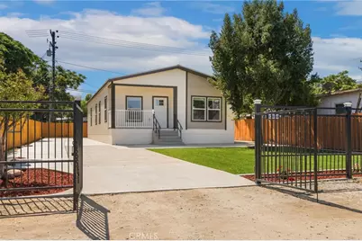 32850 Gregory Place, Lake Elsinore, CA 92530 - Photo 4
