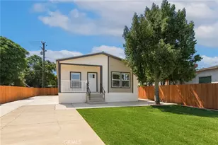 32850 Gregory Pl, Lake Elsinore, CA 92530 - Photo 2