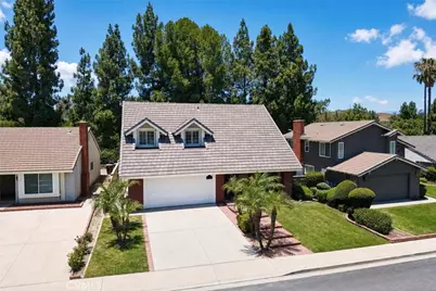 15 Knollview, Phillips Ranch, CA 91766 - Photo 2