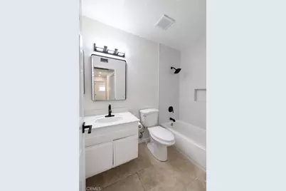 15 Knollview, Phillips Ranch, CA 91766 - Photo 18