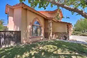 32465 Somerset Dr, Lake Elsinore, CA 92530 - Photo 2