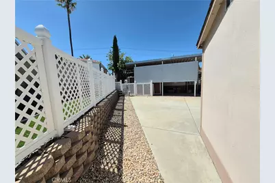 1295 S Cawston Avenue, Hemet, CA 92545 - Photo 8