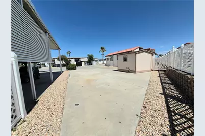 1295 S Cawston Avenue, Hemet, CA 92545 - Photo 2