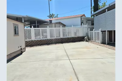 1295 S Cawston Avenue, Hemet, CA 92545 - Photo 4