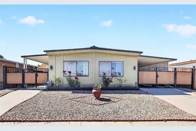 1625 W Johnston Avenue, Hemet, CA 92543 - Photo 1