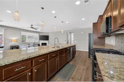 30134 Crestview Court, Menifee, CA 92585 - Photo 14