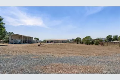 28736 Warren, Hemet, CA 92545 - Photo 46