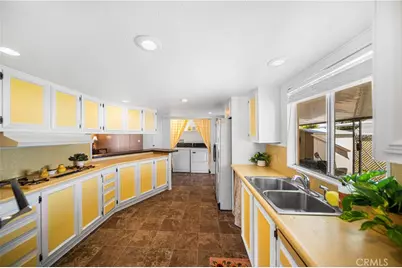 1081 San Gorgonio, Hemet, CA 92543 - Photo 6