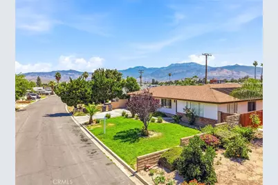25894 Fore Drive, Hemet, CA 92544 - Photo 2