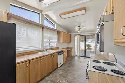 2230 Lake Park #224, San Jacinto, CA 92583 - Photo 12