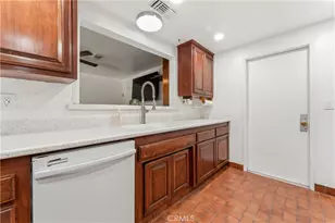 5094 Mariposa, San Bernardino, CA 92404 - Photo 8