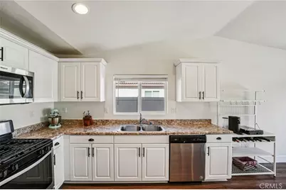 29318 Marblewood Court, Winchester, CA 92596 - Photo 6