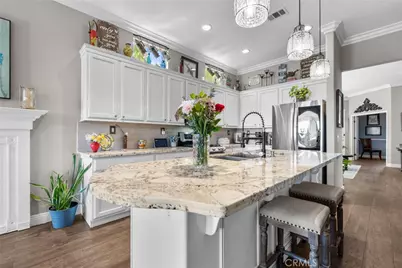 30653 Carousel, Murrieta, CA 92563 - Photo 2
