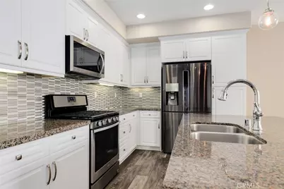 31872 Calle Luz, Temecula, CA 92592 - Photo 8