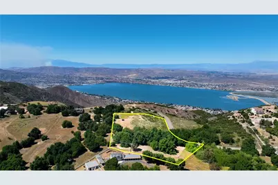 34561 S Main Divide, Lake Elsinore, CA 92530 - Photo 2