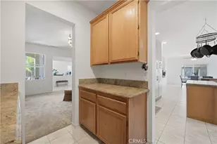 29260 Wrangler Dr, Murrieta, CA 92563 - Photo 16