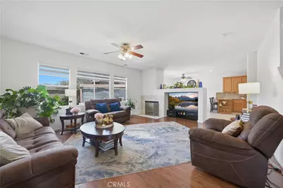 29260 Wrangler Drive, Murrieta, CA 92563 - Photo 2