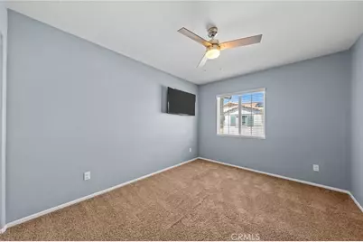 24282 Hazelnut Ave, Murrieta, CA 92562 - Photo 18