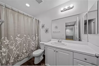 24282 Hazelnut Ave, Murrieta, CA 92562 - Photo 20