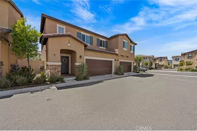 24282 Hazelnut Ave, Murrieta, CA 92562 - Photo 2