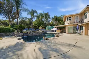 41215 Crest Dr, Hemet, CA 92544 - Photo 34