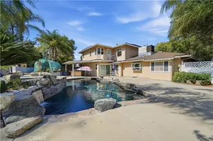 41215 Crest Dr, Hemet, CA 92544 - Photo 32