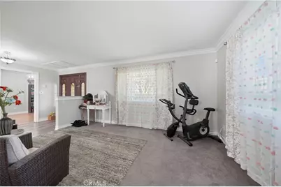 41215 Crest Dr, Hemet, CA 92544 - Photo 6
