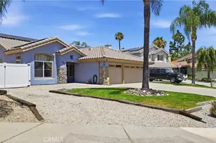 29113 Tradewinds Cir, Lake Elsinore, CA 92530 - Photo 2