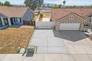 25445 Sun City, Menifee, CA 92586 - Photo 4