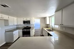 22909 Eyota, Apple Valley, CA 92308 - Photo 6