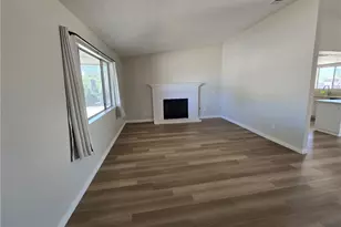 22909 Eyota, Apple Valley, CA 92308 - Photo 2