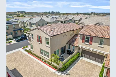 32522 Brunello Way, Temecula, CA 92591 - Photo 8