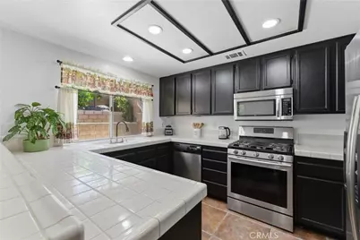 11413 Citrus Glen, Fontana, CA 92337 - Photo 10