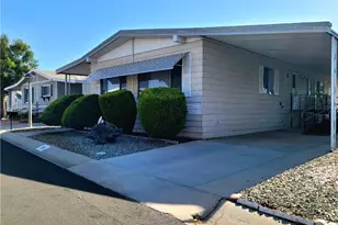 27601 Sun City Blvd, Menifee, CA 92586 - Photo 2