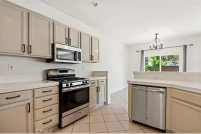 39951 Millbrook Way #B, Murrieta, CA 92563 - Photo 10