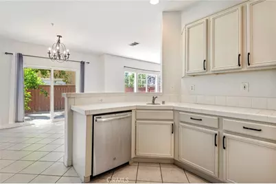 39951 Millbrook Way #B, Murrieta, CA 92563 - Photo 10
