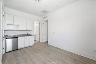 17714 Doheny Ct, Hesperia, CA 92345 - Photo 14
