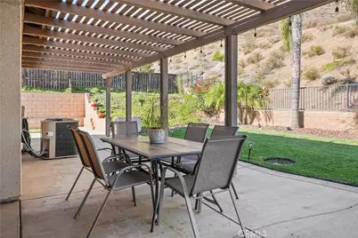 27620 Whisperwood, Menifee, CA 92584 - Photo 40