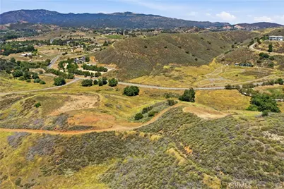 995 Via Feliz, Murrieta, CA 92562 - Photo 6