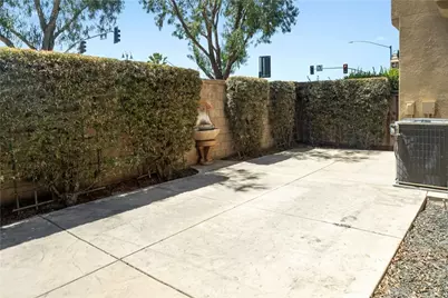 35792 Hazelhurst #3, Murrieta, CA 92562 - Photo 6