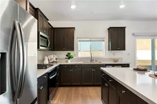 28390 Cats Claw Dr, Winchester, CA 92596 - Photo 8