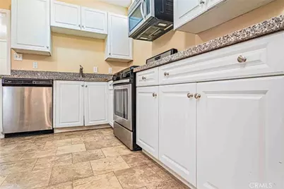 15880 La Vida Drive, Palm Springs, CA 92262 - Photo 6