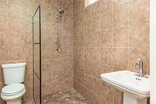 15880 La Vida Dr, Palm Springs, CA 92262 - Photo 24