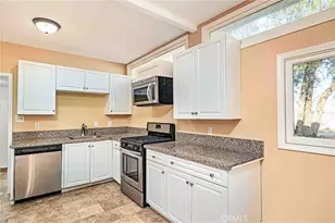 15880 La Vida Dr, Palm Springs, CA 92262 - Photo 4