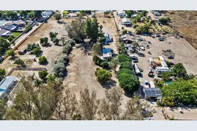 32689 Stoneman, Lake Elsinore, CA 92530 - Photo 2