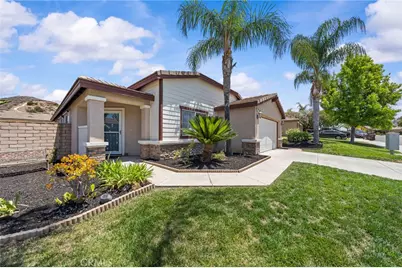 23522 Cheyenne Canyon, Menifee, CA 92587 - Photo 4