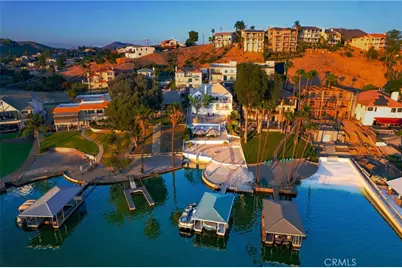 22376 W San Joaquin, Canyon Lake, CA 92587 - Photo 6