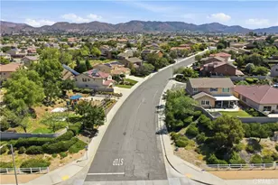 23032 Delca Ln, Wildomar, CA 92595 - Photo 8