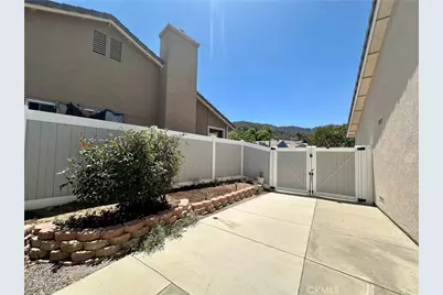 13366 Knollwood Drive, Corona, CA 92883 - Photo 18