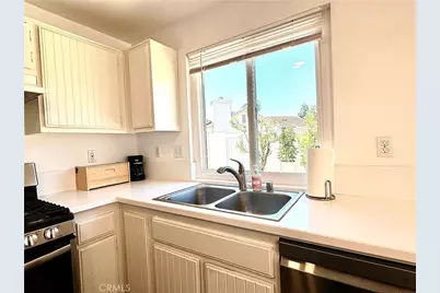 13366 Knollwood Drive, Corona, CA 92883 - Photo 10
